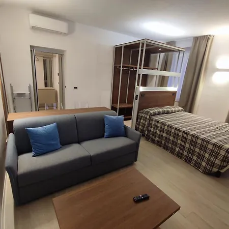 Ξενοδοχείο με διαμερίσματα Al Granzo