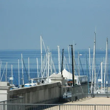 Al Granzo Lejlighedshotel 4*