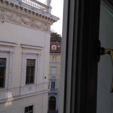 Al Granzo Aparthotel Triëst